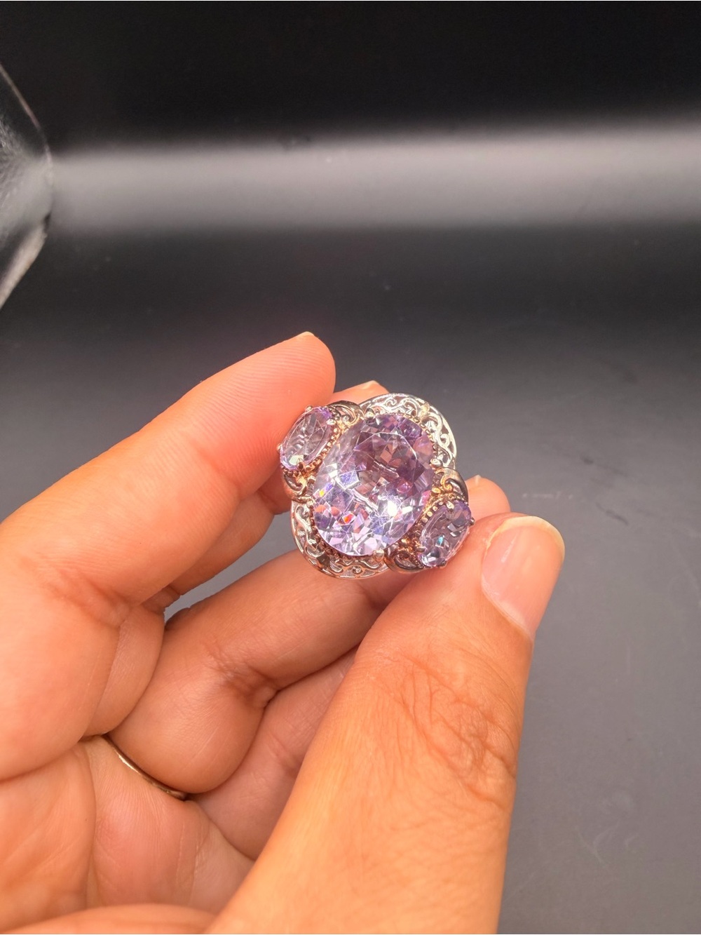 925 Sterling Silver 10 Ctw Amethyst Ring Size 10.